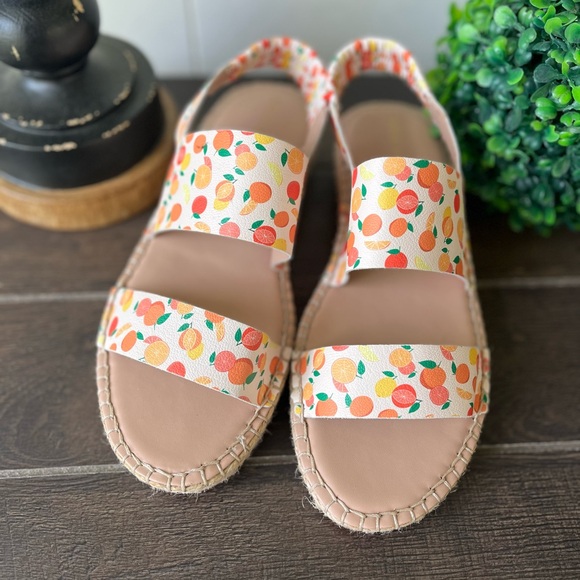 Cole Haan Pinch Sandals Marine Classic Espadrilles Fruit Print Size 7.5 B - Picture 2 of 16